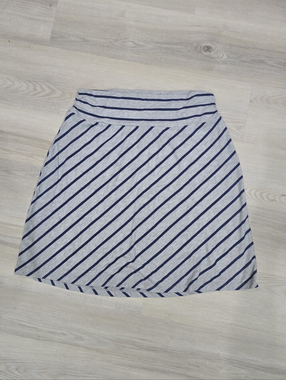 Faded Glory Striped Blue and Gray A-Line Women's Skirt Size L